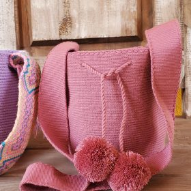 Medium Rose Wayuu Bag